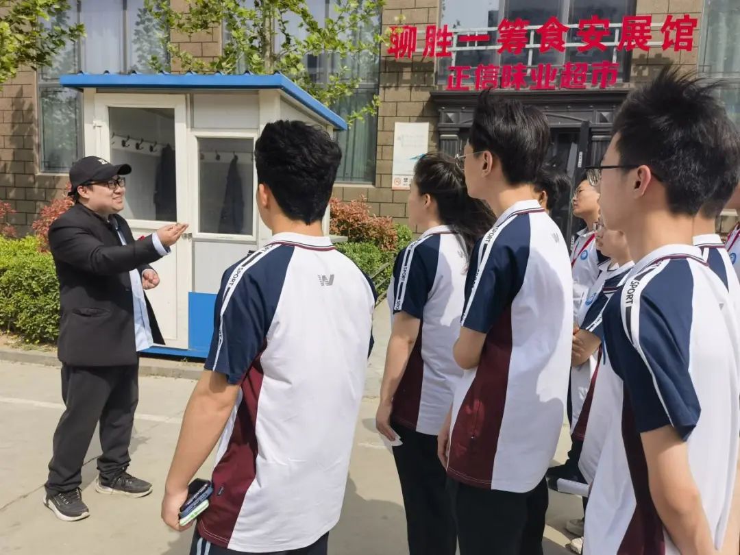 G3.jpg