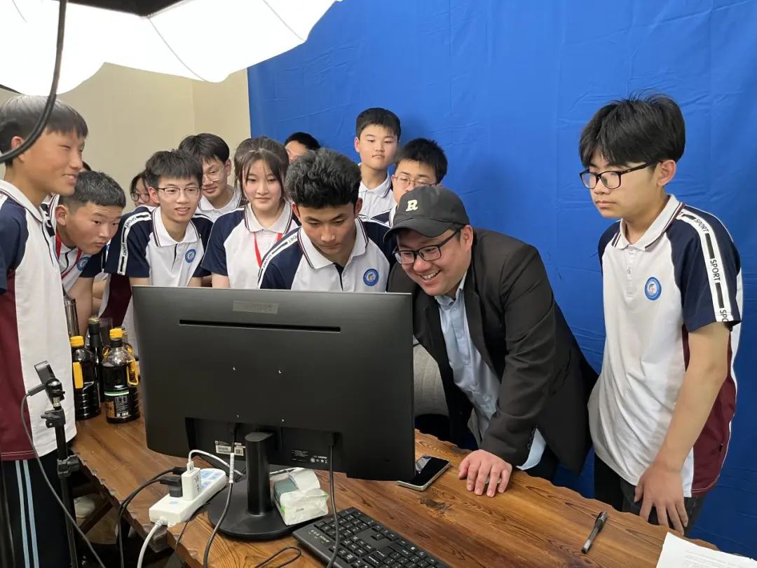 G7.jpg