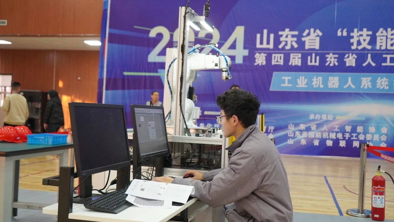 570f75d2b28c52aa95db21c138499e0c.jpg